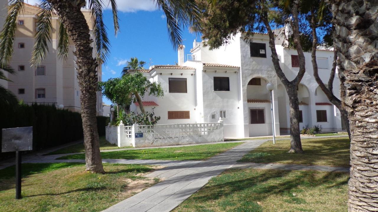 Duplex Calas Blancas Torrevieja Exteriör bild