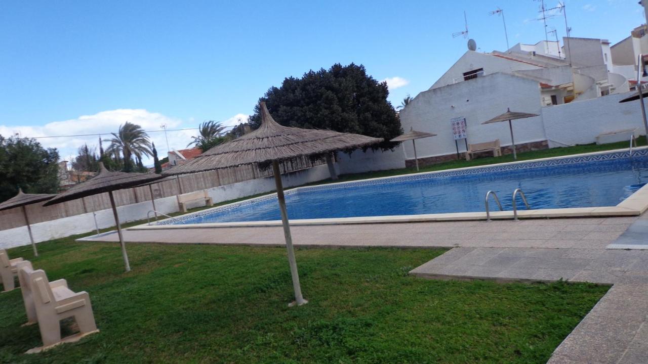 Duplex Calas Blancas Torrevieja Exteriör bild