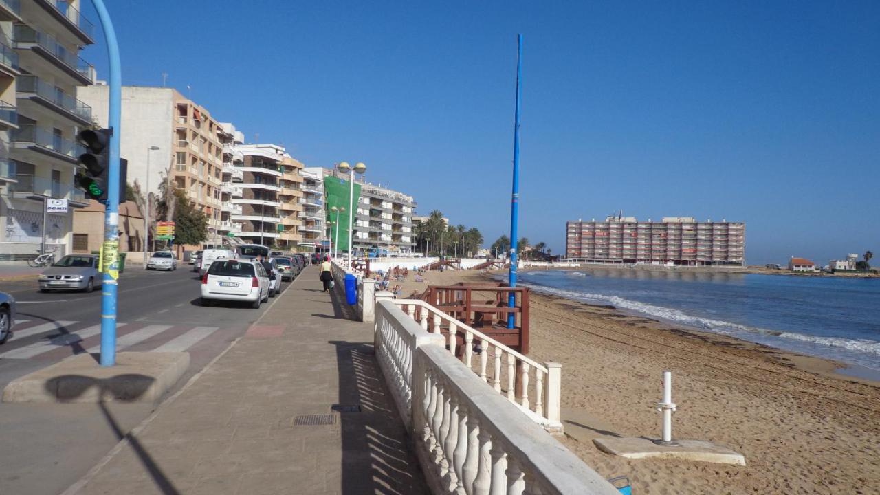 Duplex Calas Blancas Torrevieja Exteriör bild